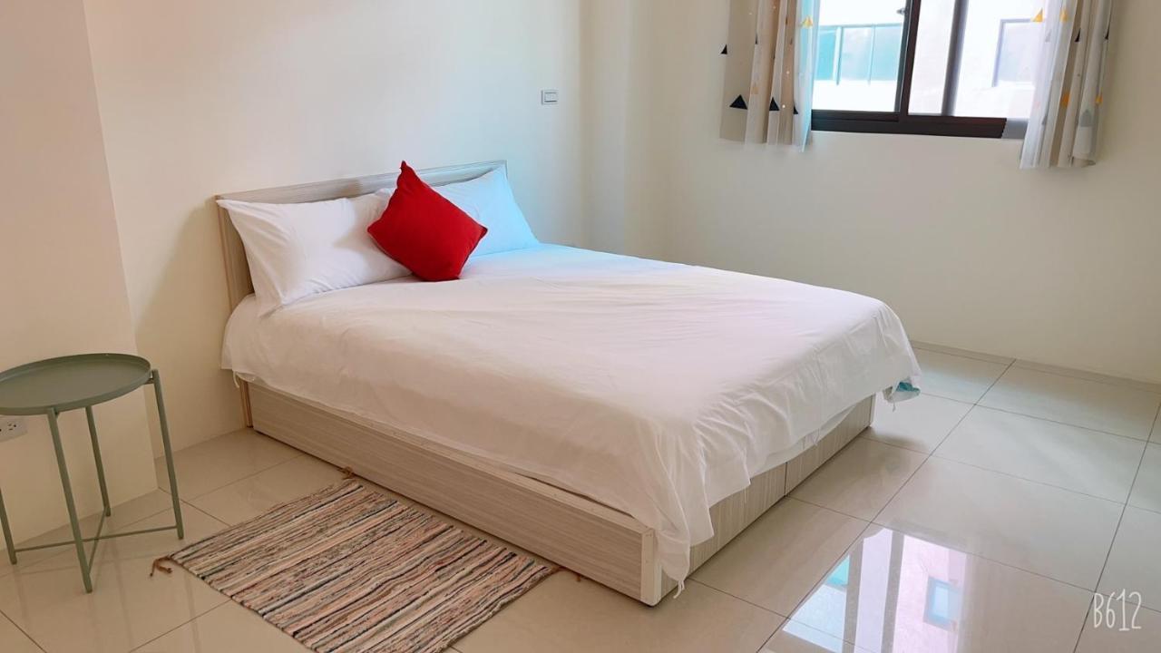 梨幸日和 Good Days In Liko Bed and Breakfast Kaohsiung Buitenkant foto