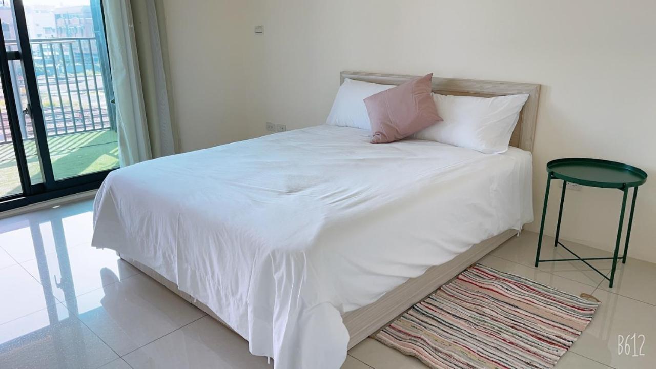梨幸日和 Good Days In Liko Bed and Breakfast Kaohsiung Buitenkant foto